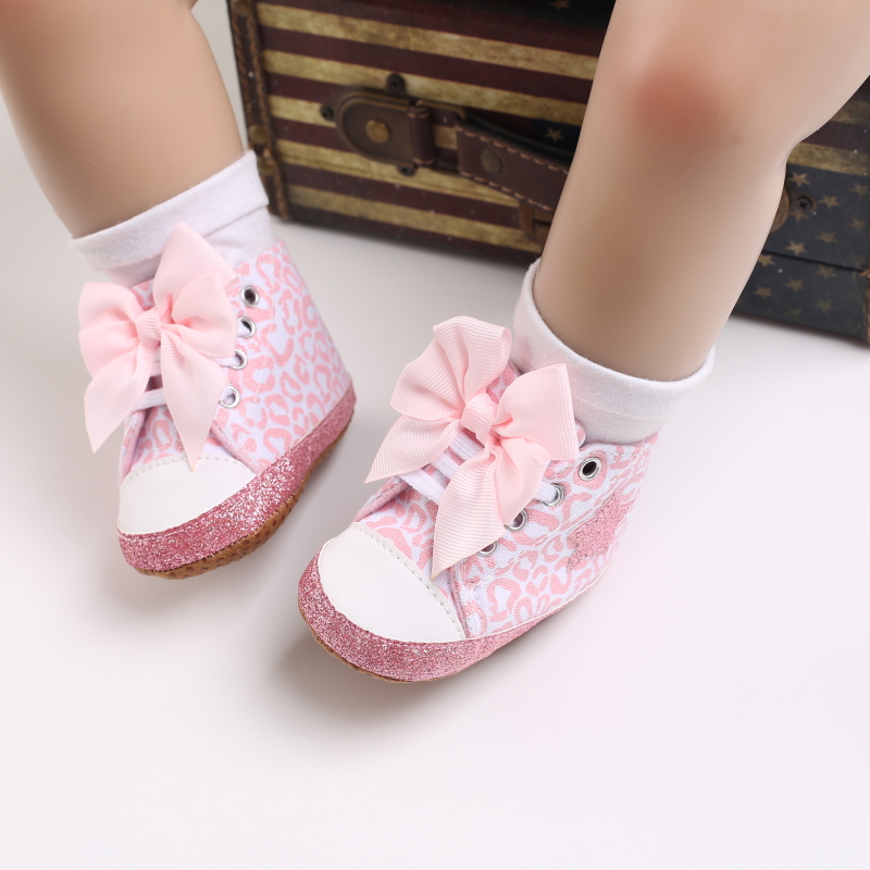 Chaussures de princesse roses pour bébés de 0 à 1 an, baskets à semelle souple, antidérapantes, pour les premiers pas, pour baptême
