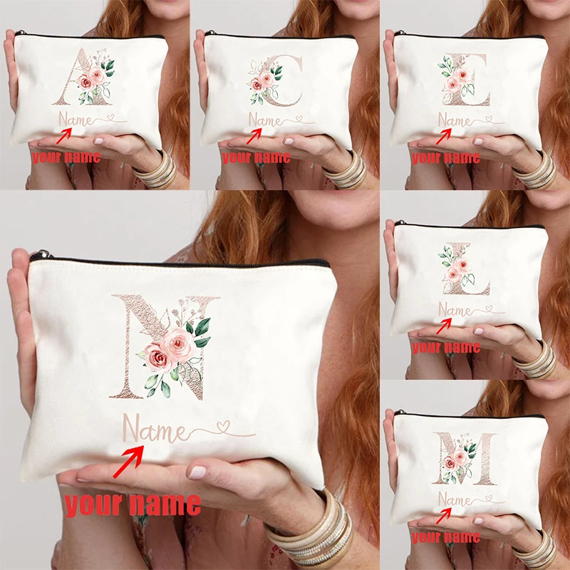 Bolsas de cosméticos personalizadas con iniciales de flores rosas, bolso de mano con logotipo de nombre personalizado, bolsas de aseo con cremallera de viaje blancas, estuche para lápices