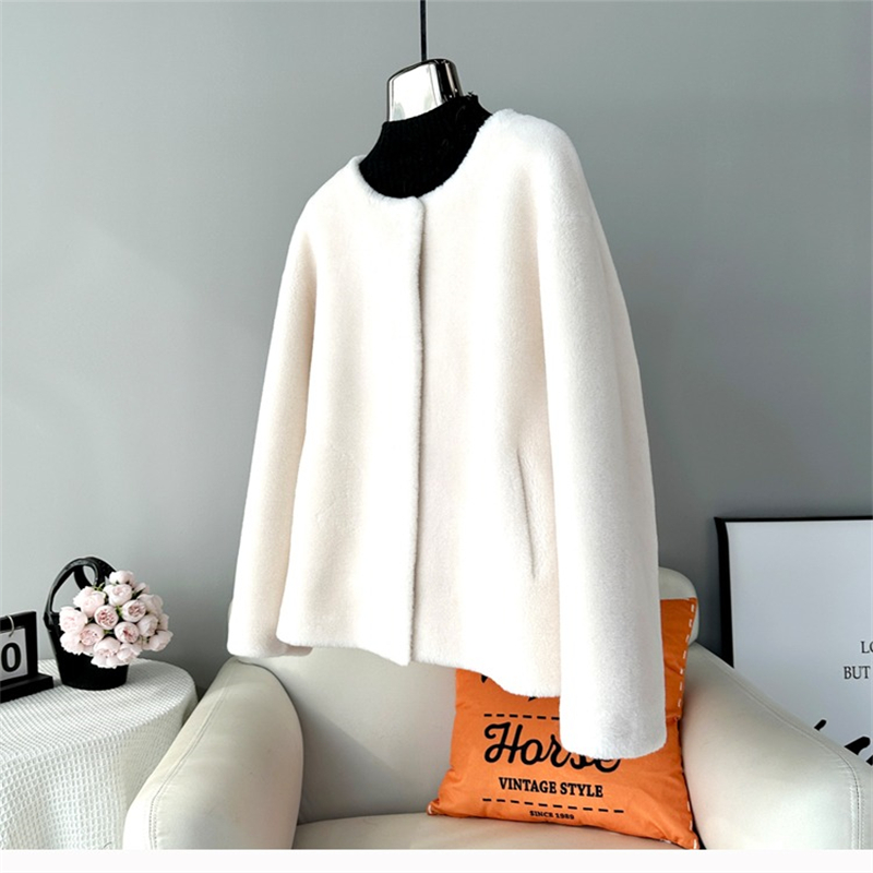 羊のきらめくコート女性用、本物のウール、毛皮、ラムヘア、ショートジャケット、暖かい、冬のファッション、新しいjt414、2023