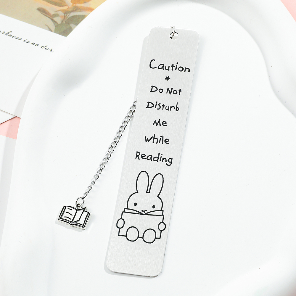 A Snoopy Multipurpose Dog Bookmark, Stainless Steel Material with Chain - The Perfect Gift for Snoopy and Bookworm
