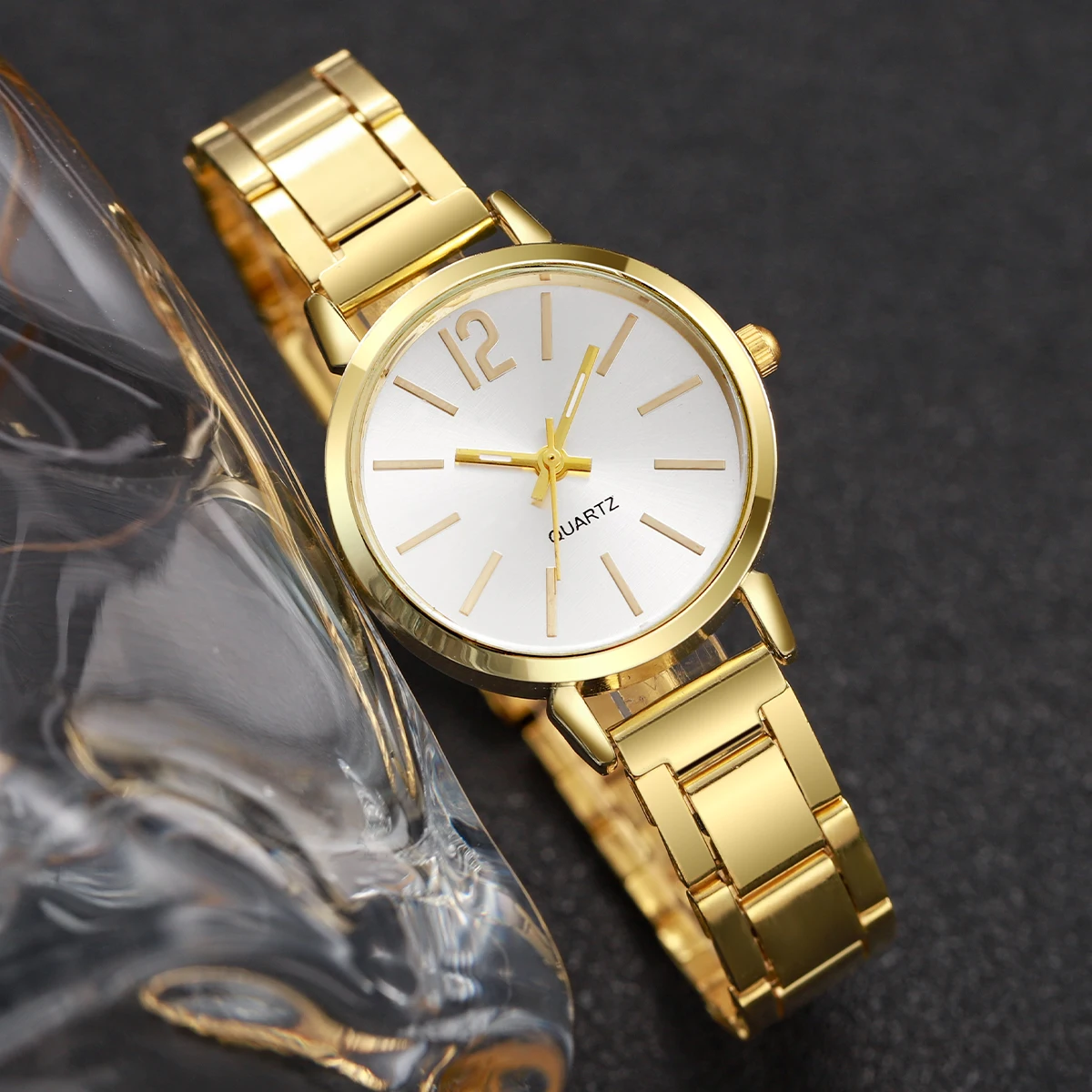 2 STKS Dameshorloge Mode Gouden Stalen Band Quartz Horloge Opening Manchet Armband Set