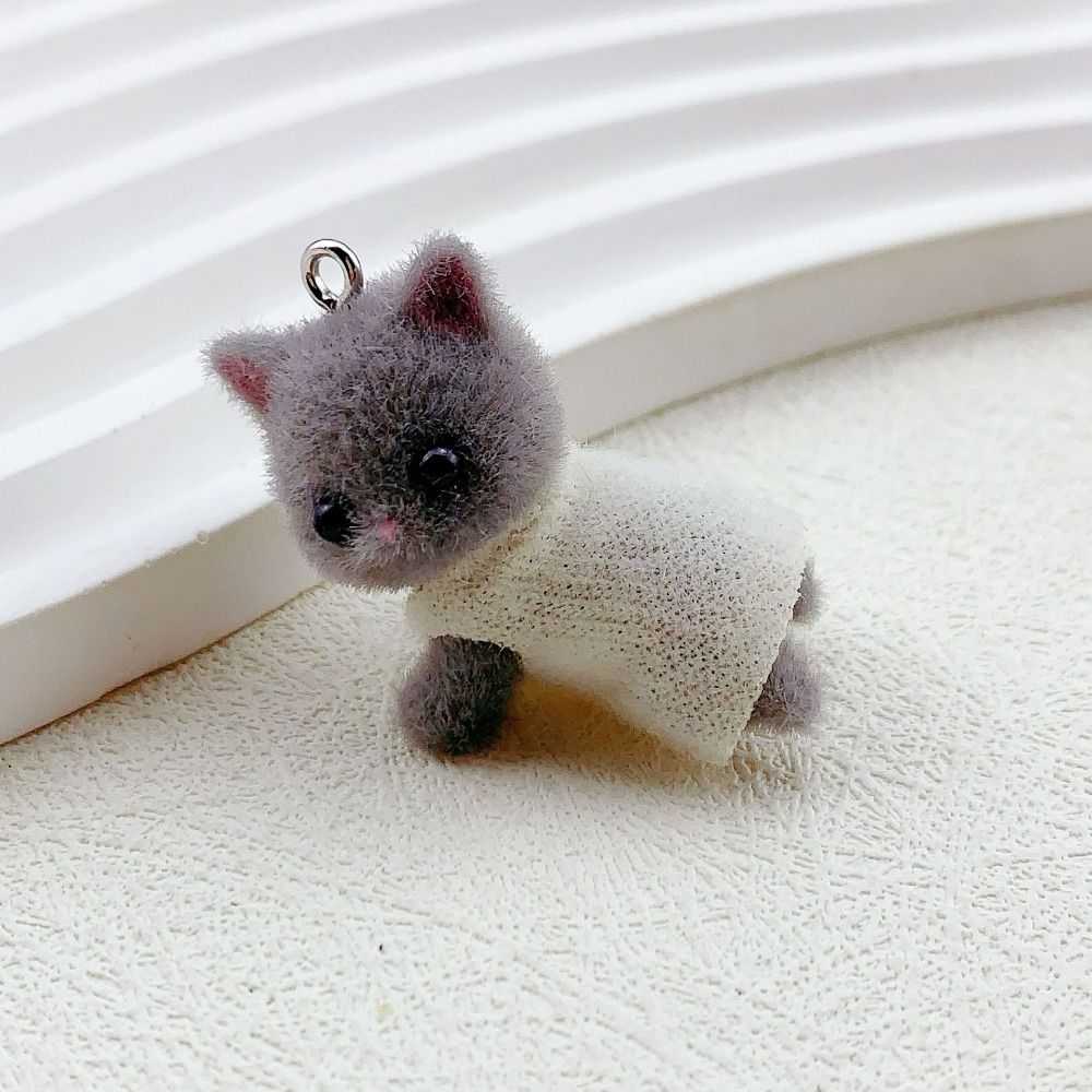 ชุดเดรสตัวการ์ตูนที่สร้างสรรค์ของแมวจี้น่ารัก3D พวงกุญแจแมวตุ๊กตาขนปุยของเล่นแมวสำหรับผู้ชายผู้หญิง