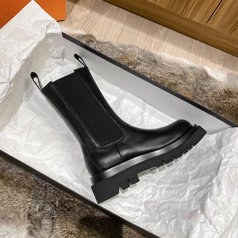 Clássico chelsea botas femininas botas de tornozelo preto outono inverno sapatos plataforma de couro genuíno botas curtas deslizamento na faixa elástica