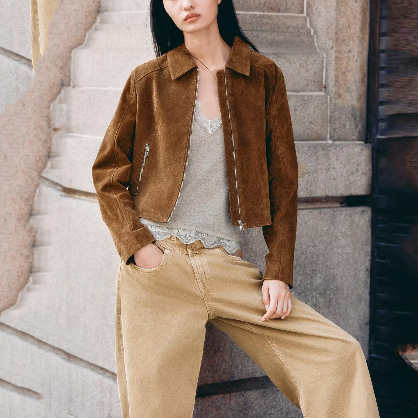 Jaqueta Fena Curta de Couro Genuíno Z 2025: Novo Estilo E e de Qualidade – Agasalho Premium para Mulheres 807...