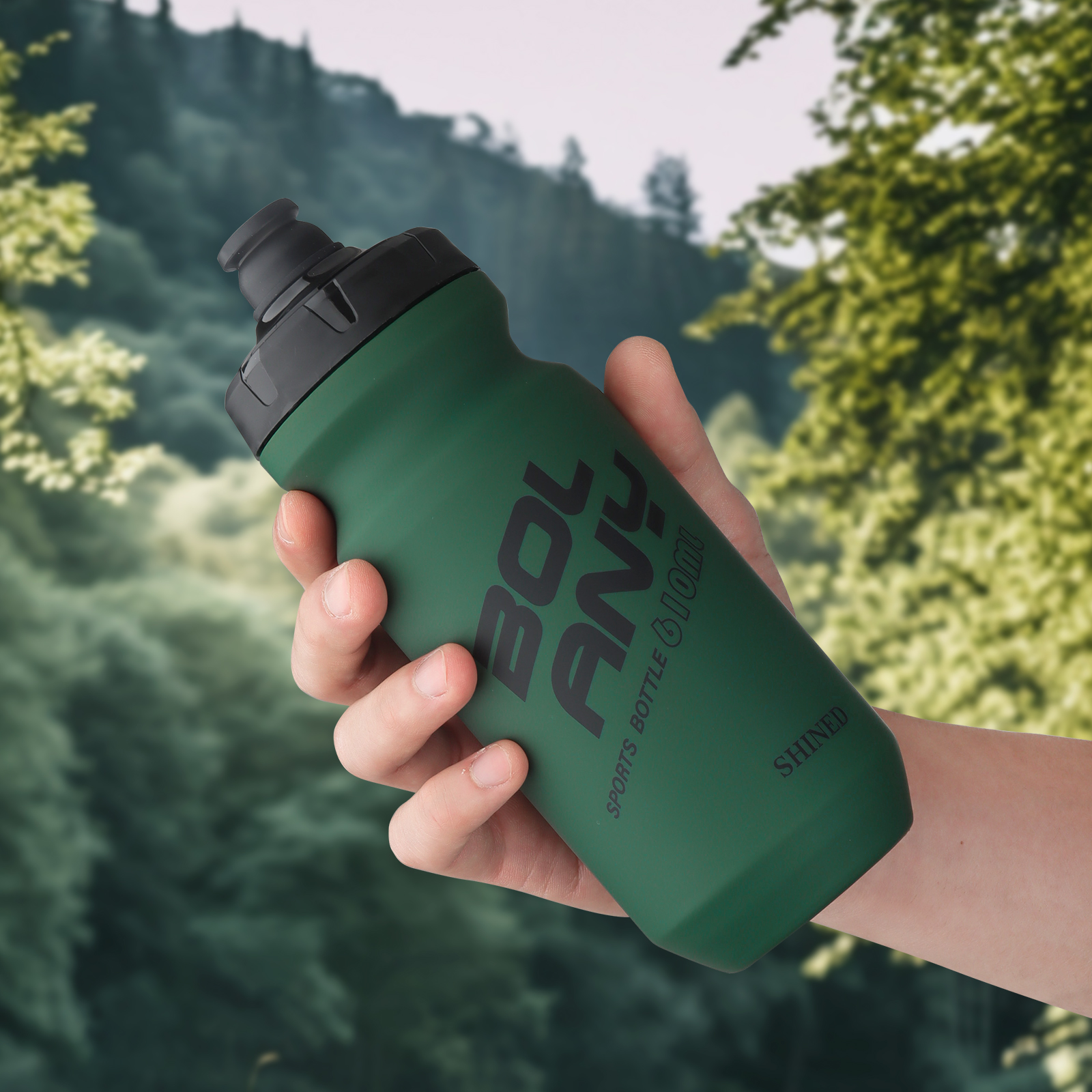 BOLANY 610ML PP Bicicleta Botella de agua Squeeze Out Agua a prueba de fugas Ciclismo Deportes al aire libre Botella de agua Fitness Taza de agua de plásticov