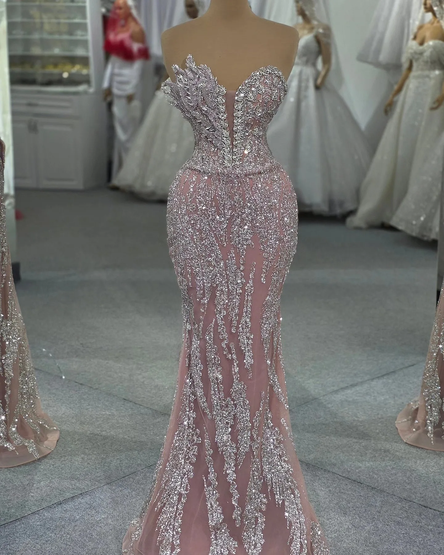 Atemberaubende silberne Kristallsteine-Abschlussballkleider 2025, elegantes rosa Perlen-Meerjungfrau-Partykleid, individuell gestaltet, Vestido de Gala Noche Mujer