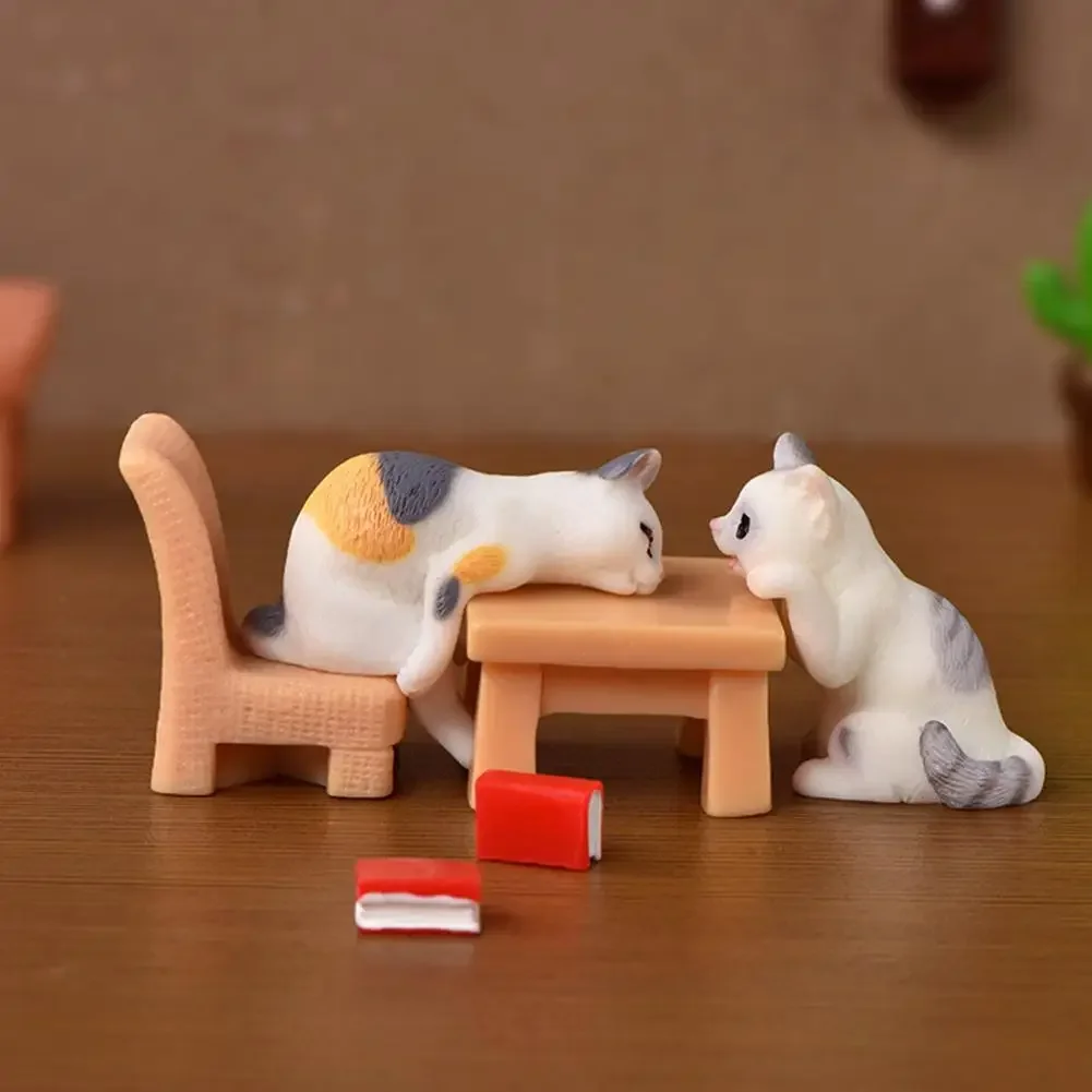 Real-looking  Great Cute Cat Figurines Display Toy Plastic Cat Ornament Multi-purpose   Kitten Accessories