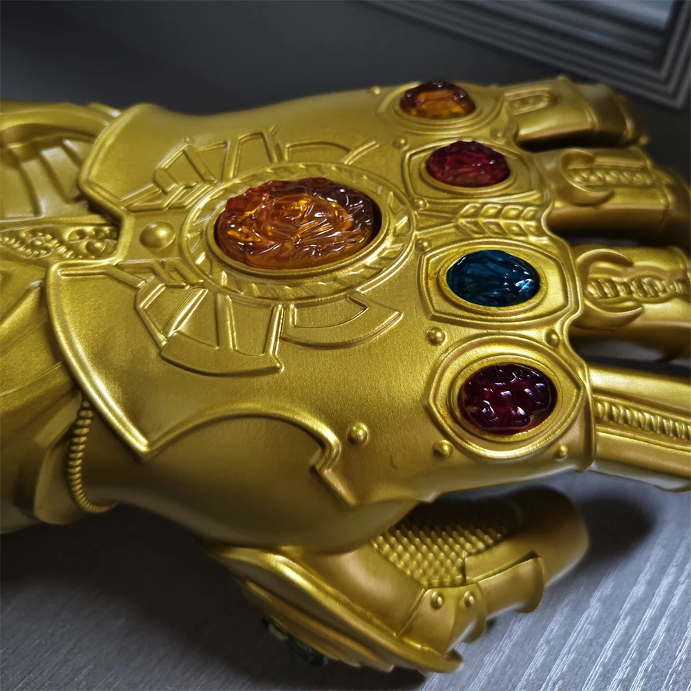 スーパーヒーロー Cos 小道具インフィニティガントレット LED ライトアップ Thanos 手袋レッドインフィニティ手袋ハロウィン大人のコスプレ武器子供ギフトおもちゃ