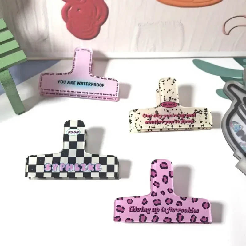 Clip de carpeta de acrílico de dibujos animados de tendencia Retro americana, papel de prueba para chica linda, cuaderno de notas, almacenamiento de fotos, Clip de primavera, accesorios de oficina