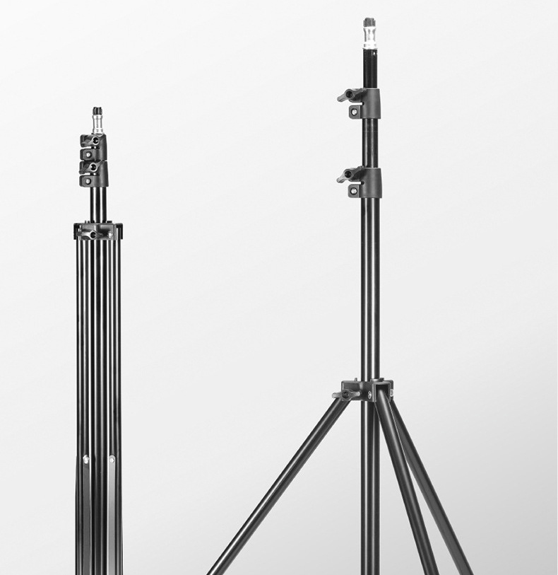 Projector Bracket Travel Tripod with 1/4 Screw Photographic Lighting Stand Extendable 110cm 160cm for Projector Camera Outdoor