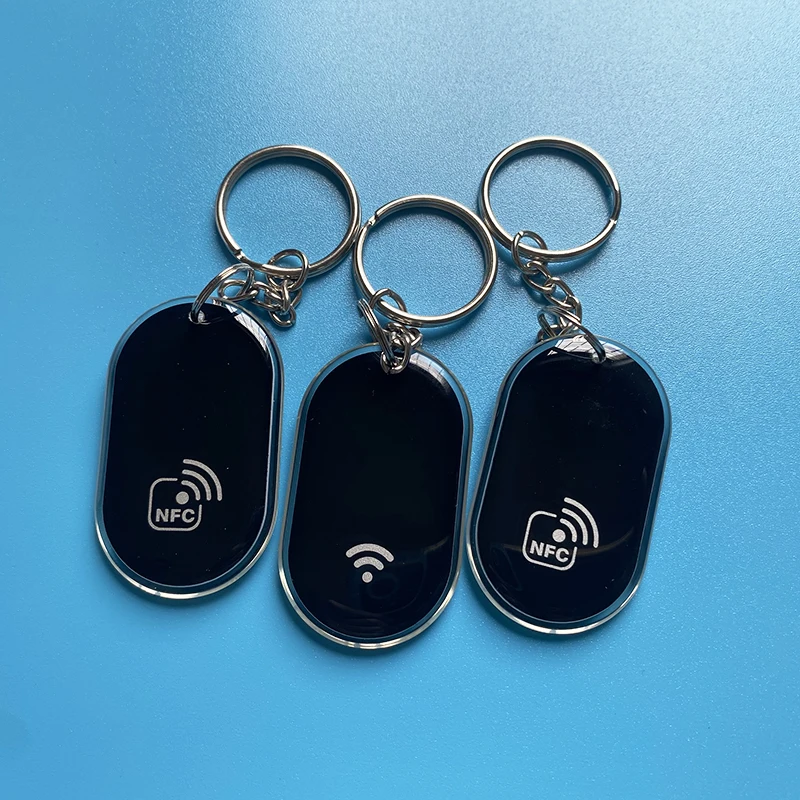 13.56MHz NFC213 Chip NFC Expoy Keychains 144Bytes TAG Key ISO14443A RFID Keyfobs Token NFC213 for all NFC enabled phones
