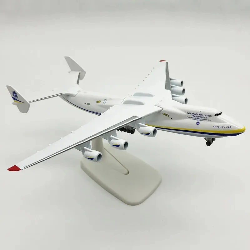 20 cm Ucraina Antonov AN225 Mriya Modello in metallo Aereo in scala 1:400 Aereo in miniatura per le collezioni