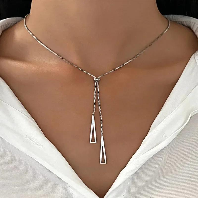 Collar con colgante triangular de Color plateado de estilo metálico, collares de lazo Y con dije Simple a la moda para mujer, joyería minimalista bohemia