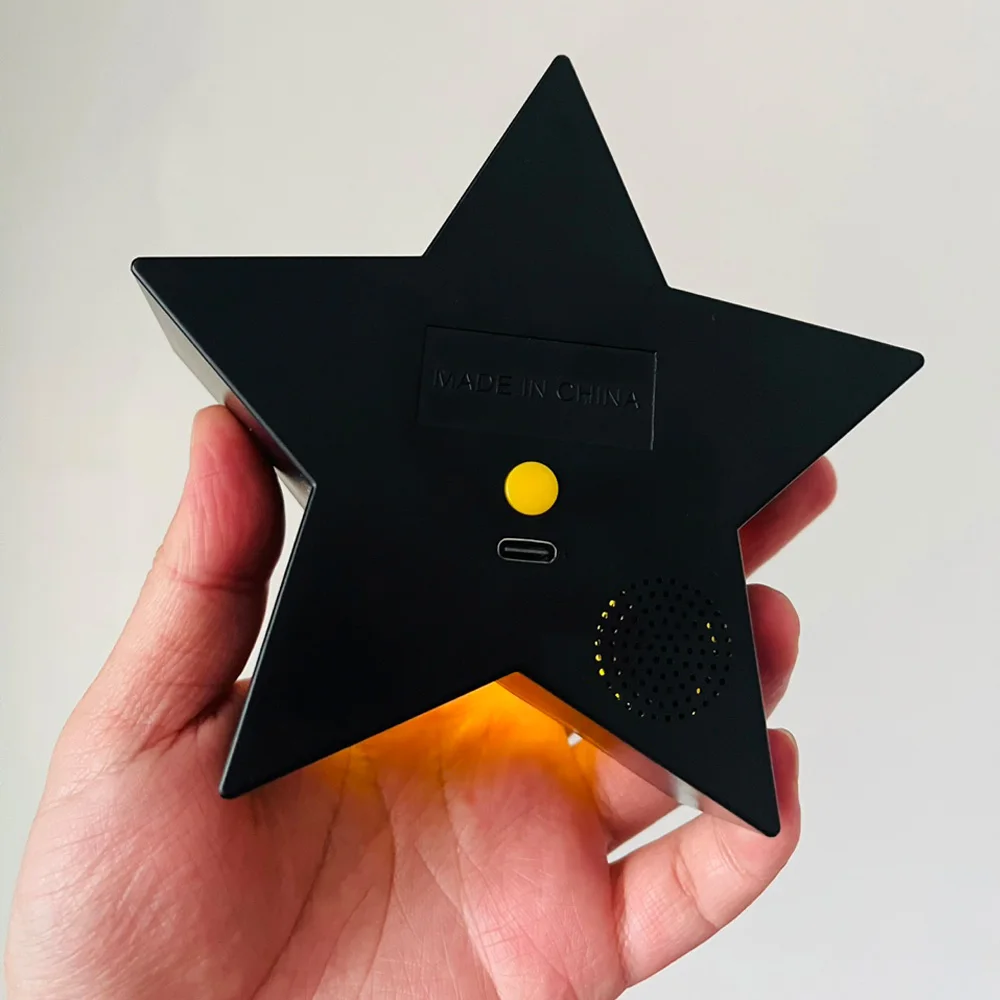USB Carregamento Desk Lamp, Super Star Light Figura, LED Music Night Light, Som, Brinquedos de Natal, Presentes