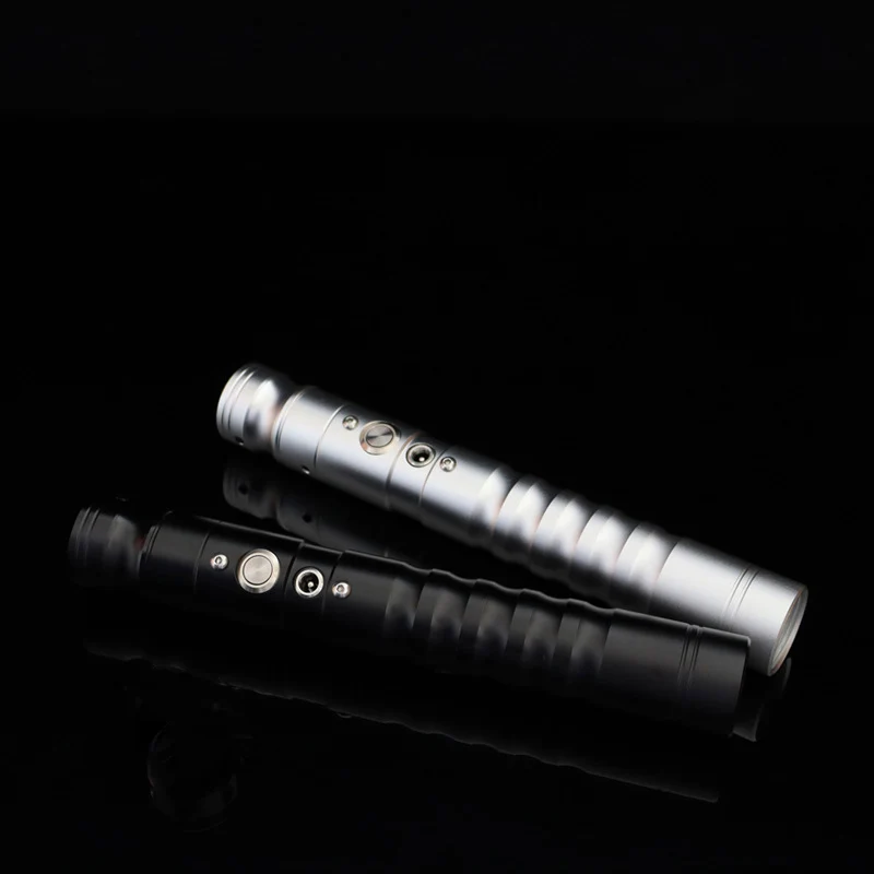 75cm Lightsaber RGB 7 zmiana kolorów metalowy uchwyt laserowy miecz ciężki Dueling dźwięk światła kolizji przebarwienia rekwizyty do Cosplay