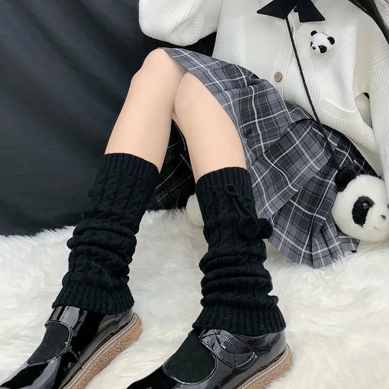 jk accessories de inverno meia para usar com o sapato lolita  Estilo japonês Inverno Meias Quentes Lolita Meias De Malha De Perna Quente Bola De Lã De Malha Tampas De Pé Aquecedores De Perna Com Bolas Para As Mulheres