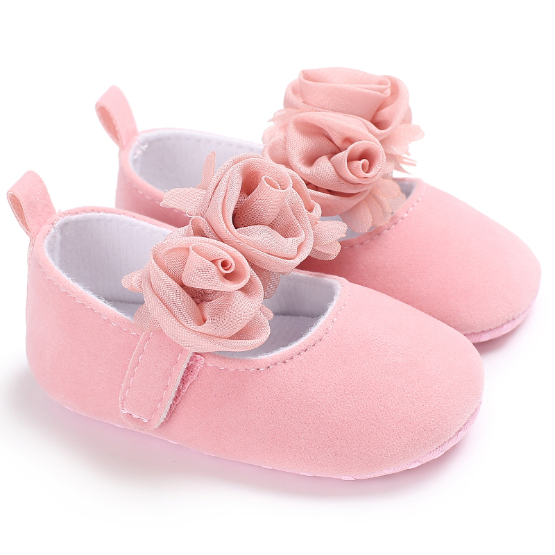Zapatos de princesa de Color sólido con encaje a la moda para niñas, cómodos zapatos antideslizantes de suela suave para niños pequeños, primeros caminantes blancos para bautismo