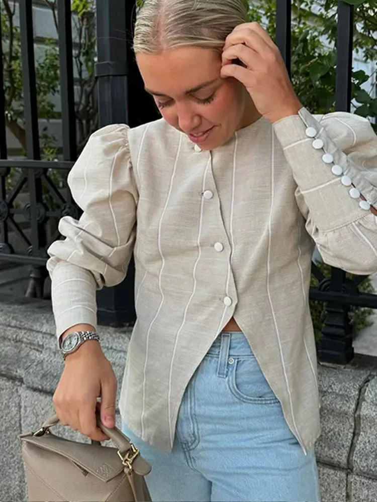 Chic Bubble Sleeveไม่สม่ําเสมอปุ่มเอียงเสื้อElegant OคอลายSlitเสื้อลําลอง 2025 ฤดูใบไม้ผลิฤดูร้อนใหม่Commuter Top