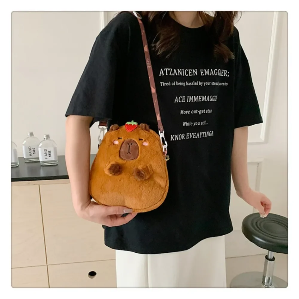 ความจุขนาดใหญ่ Capybara Plush กระเป๋าสะพายการ์ตูน Capybara กระเป๋าถือ Unisex Capybara กระเป๋าถือ