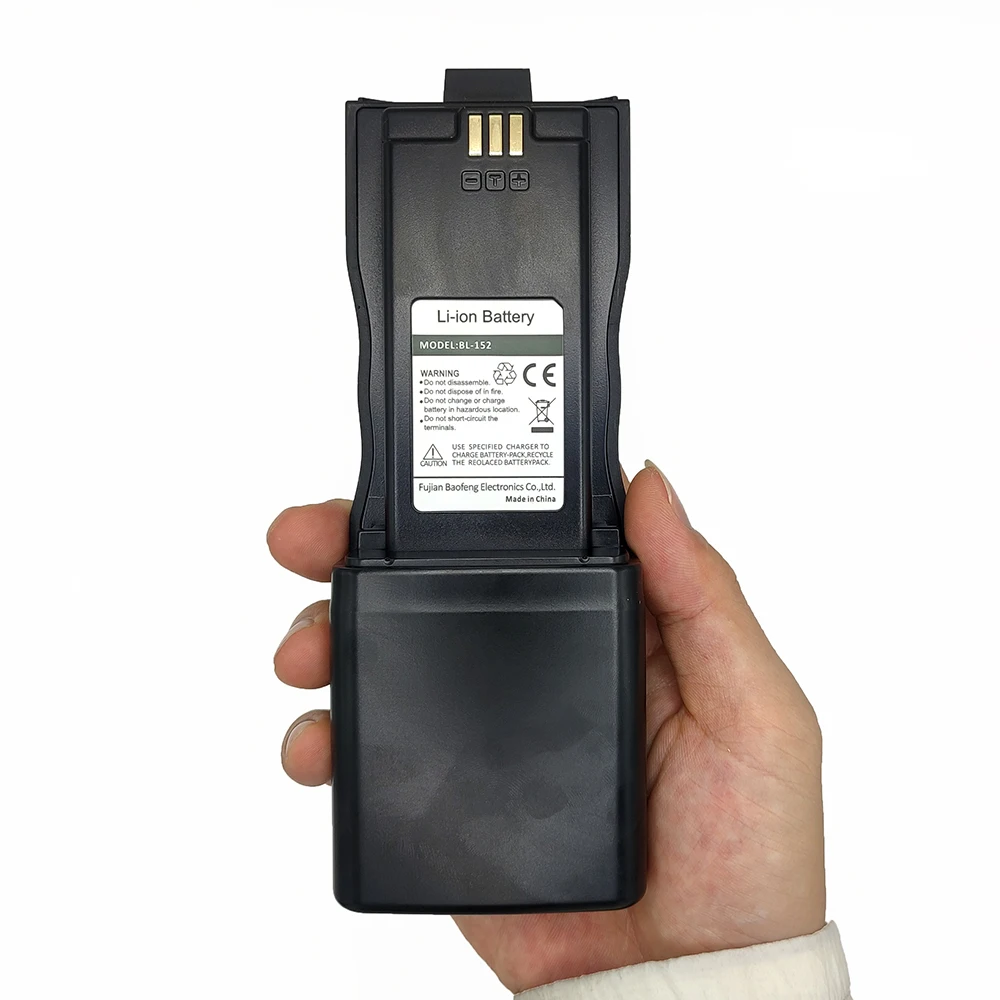 Портативная рация BAOFENG с аккумулятором типа Type C и USB-кабелем для зарядки