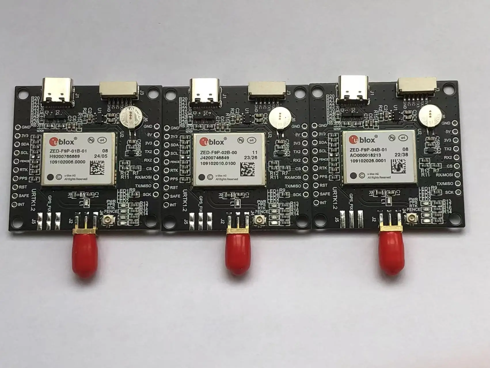 ZED-F9P-01B-01 RTK 差動 GPS ナビゲーション モジュール センチメートルレベル測位受信機 精密農業用 GNSS ボード