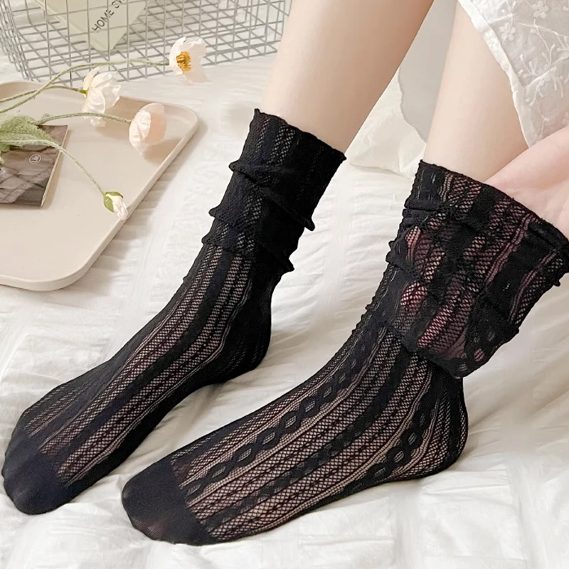 Calcetines cortos de encaje de verano para mujer, calcetines japoneses adorables con volantes, calcetines de princesa estilo Lolita de encaje de algodón calados, calcetines de alta calidad