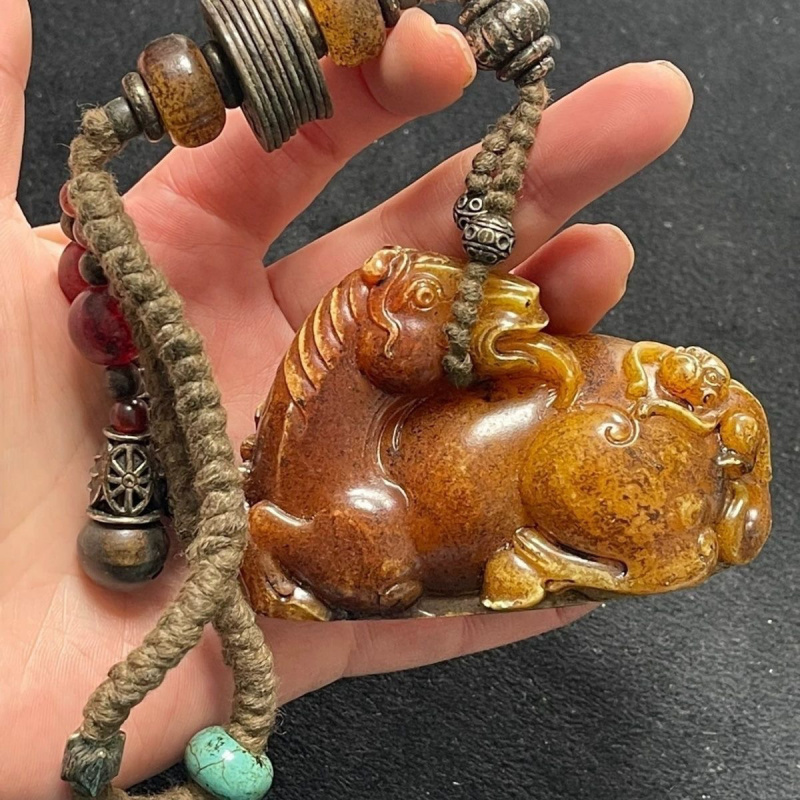 Bargain Old Shoushan Stone Carving Success Pendant Handheld Ornament Plaything Decoration