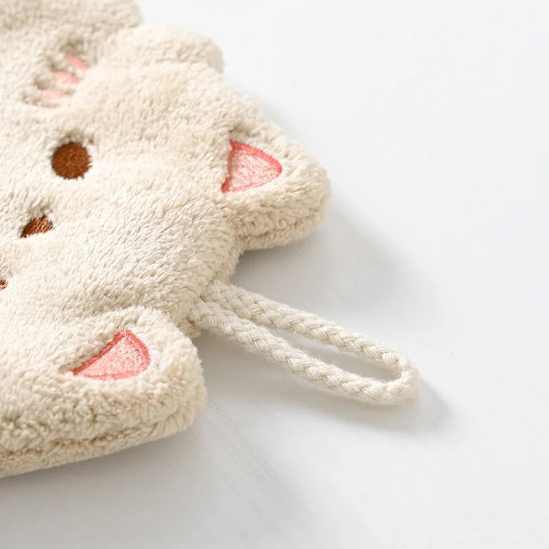 Cute Cartoon Tanuki Pendurado Toalha, Veludo Coral, Cabelo não perde, Pano grosso, Cozinha e Banheiro Absorvente