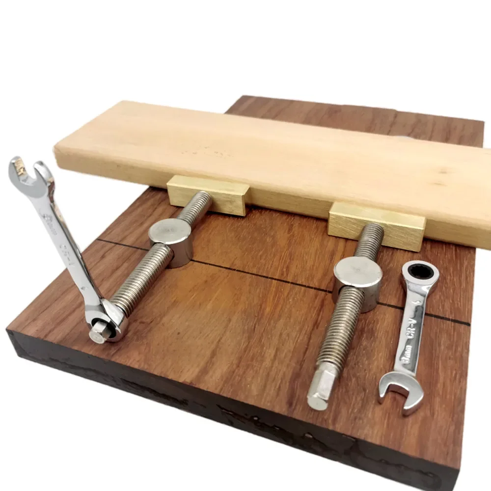 ไม้เดสก์ท็อปคลิปทองเหลือง Fast FIXED CLIP Quick FIXTURE ชุดเครื่องมือหนีบสําหรับ 19/20MM Hole Joinery ม้านั่งไม้เครื่องมือ