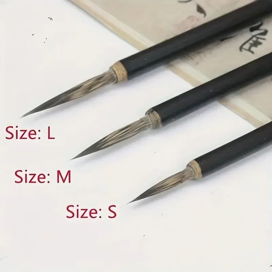 Un conjunto de pinceles de caligrafía china, línea de gancho de cerámica, pincel de pintura fina, pluma, comadreja, ratón, bigote, piedra, pincel de pintura para el cabello de tejón