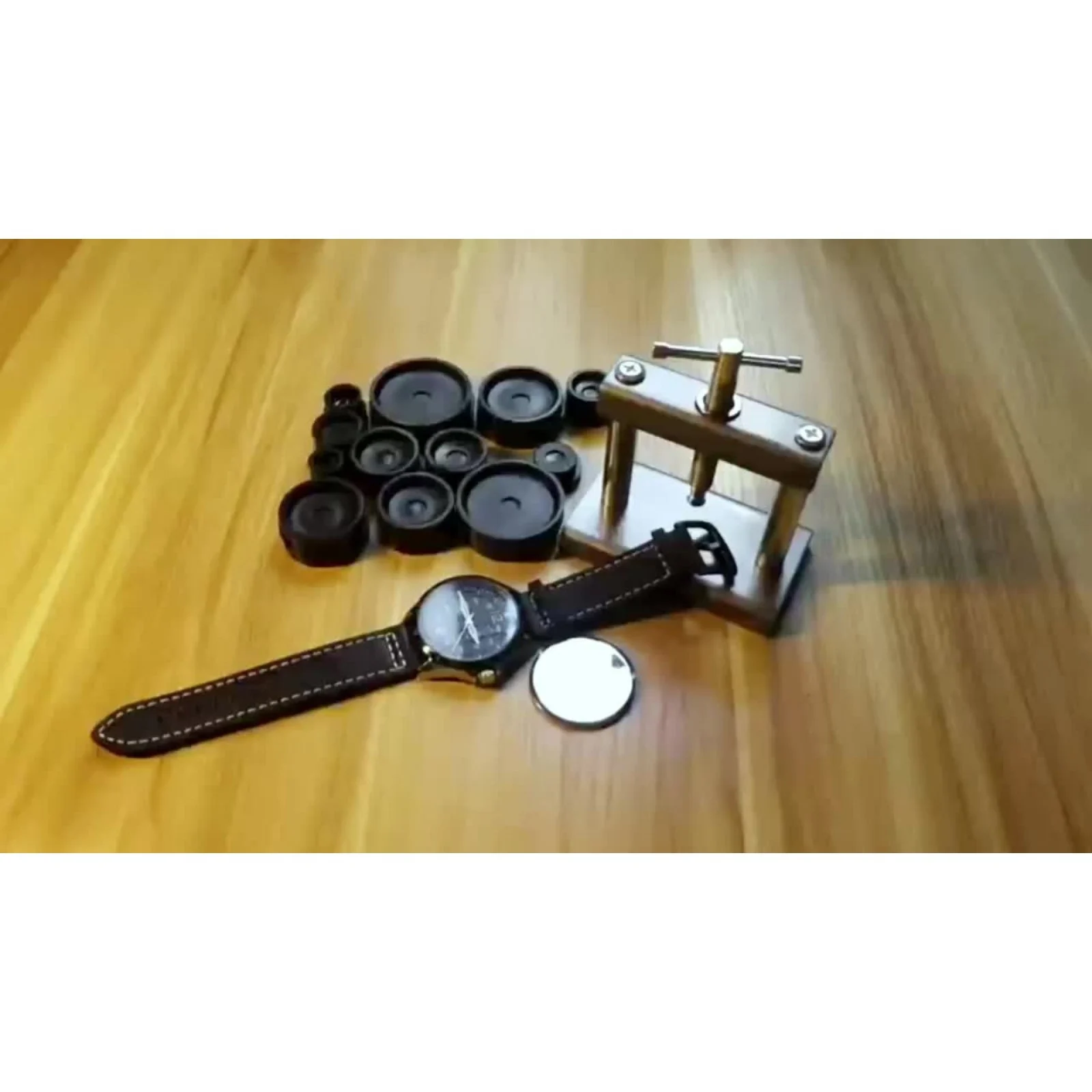 13pcs/19pcs/set，Professional Watch Press Set, Watch Back Case Closing Tool & Fitting Dies Watch Repairing Tool, 18pcsDie Kit