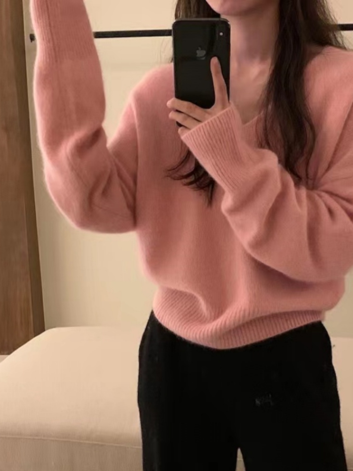 Suéter de Tricô Retro Vermelho com Decote em V e Pelo de Urso para Mulheres, Estilo Solto e Confortável para Primavera e Outo...