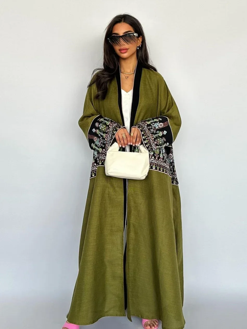 イスラム教徒の女性のための刺繍されたロングドレス,ラマダンのカフタン,控えめなカーディガン,モロッコのカフタン,jalabiya,イスラム教のパーティー,eid,2024