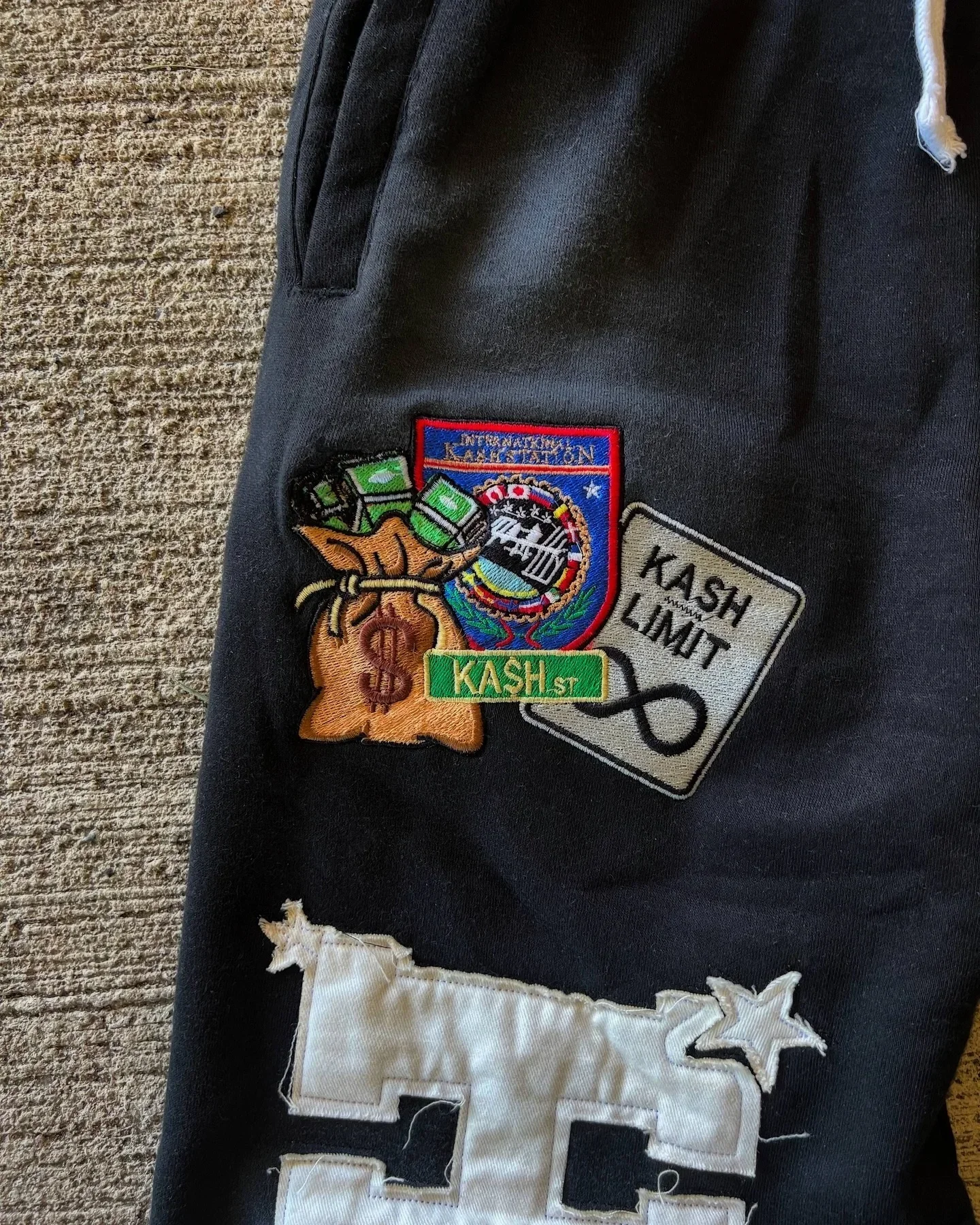American Letter Patch Retro Double Layer Design Y2K Pants Baggy Sweatpants Men Hip Hop Gothic Elastic Waist Jogging Casual Pants