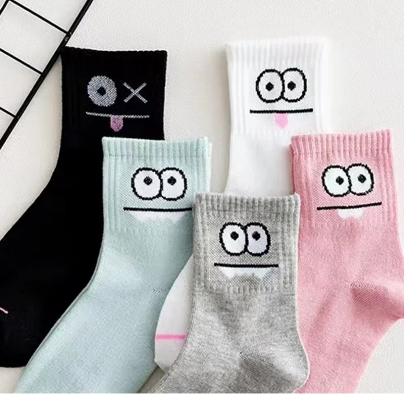 5 pares de calcetines con estampado de expresión linda: cómodos y divertidos calcetines a media pantorrilla, calcetines casuales ricos de algodón para mujer que combinan con todo