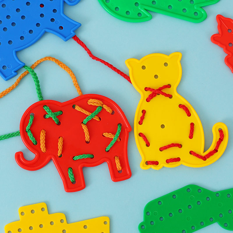 糸通しおもちゃ モンテッソーリ教育 微細運動能力開発 教室用品 Regalos Cumpleaños Niños Para Invitados