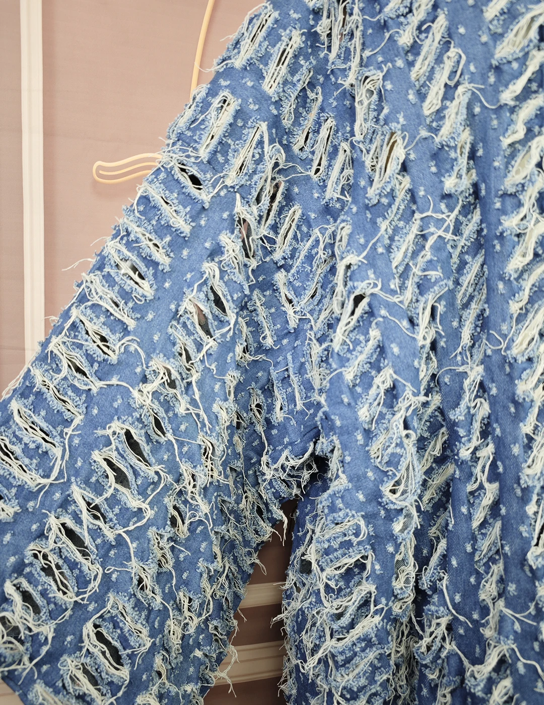 Mode Blogger empfehlen neue Mode hohlen Denim Frühling lose Strickjacken lässig afrikanischen Dame Badeanzug vertuschen langen Mantel