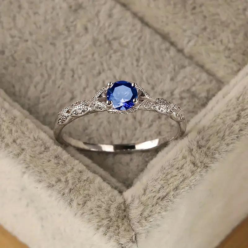 RAKOL Luz Estilo Luxo Cubic Zirconia Anel Das Mulheres Na Europa E América Simples Moda Temperamento Anel