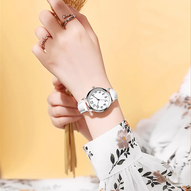 Little Fresh Sport montre à Quartz pour femme chiffres arabes cadran Simple bracelet en cuir PU couleur bonbon pour femme