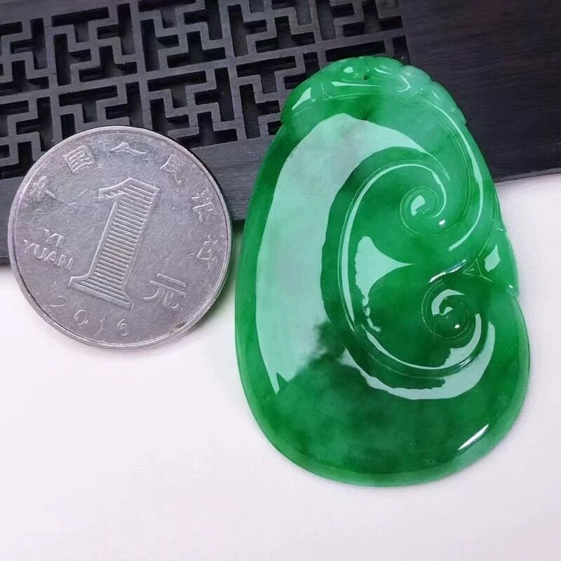 Myanmar Treated Jadeite Yang Green Ice Waxy Kinds Ruyi Pendant Men's and Women's Full Green Jade Ruyi Pendant