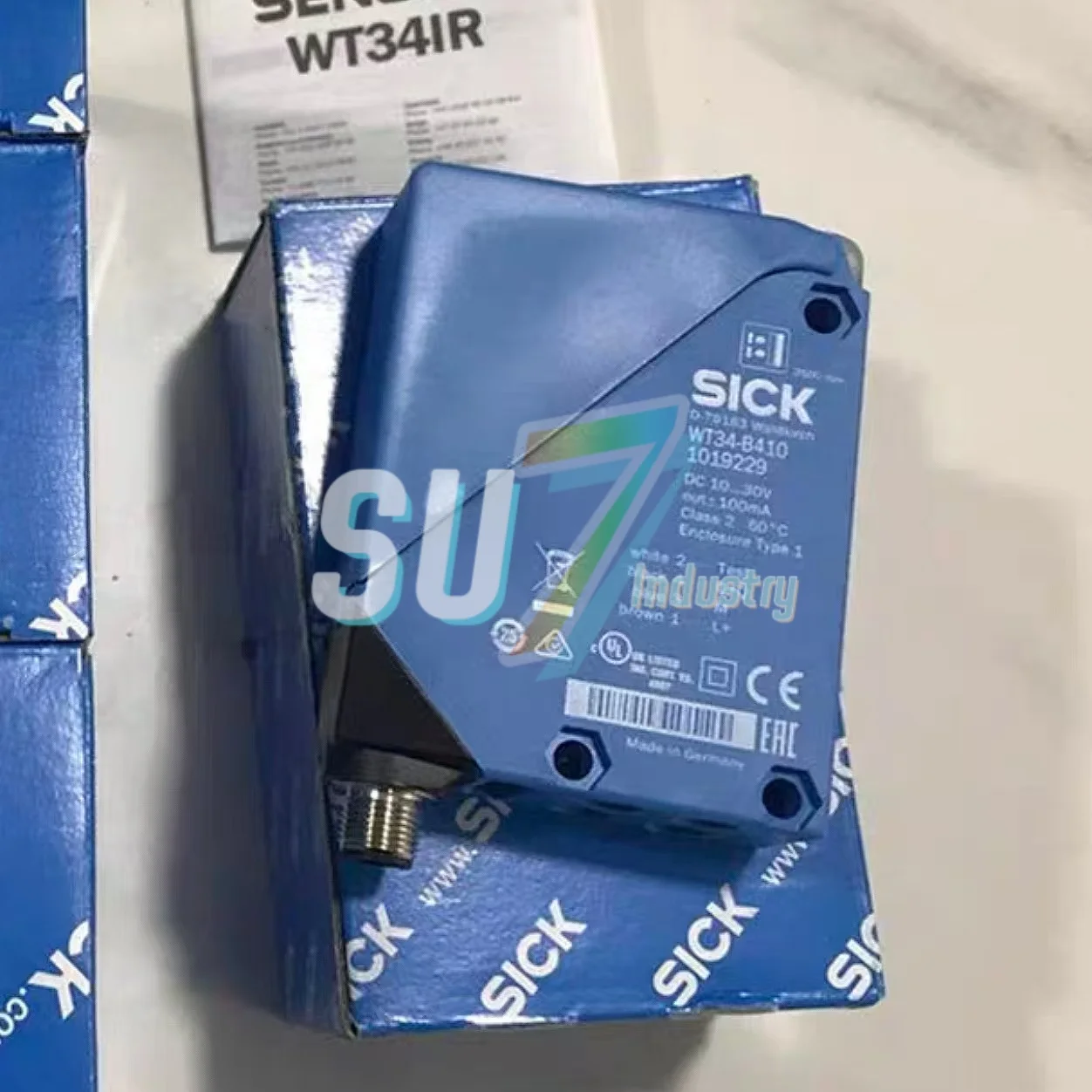 New In warehouse   Photoelectric sensor  WT24-2B210 1016931    WT24-2R210 1016932   WT34-B410 1010229