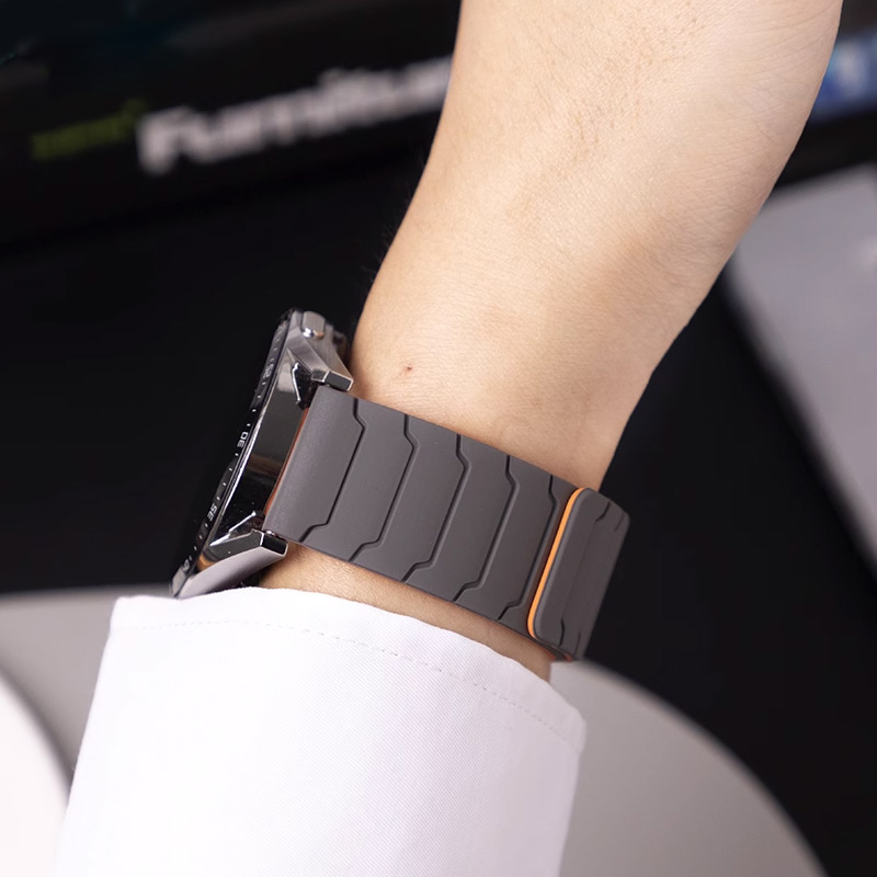 22mm 20mm Magnetic Band For Samsung Galaxy Watch 7 6 5 4 3 Silicone Loop Strap For Huawei Watch GT5/4/3Pro 46mm Ultimate Correa