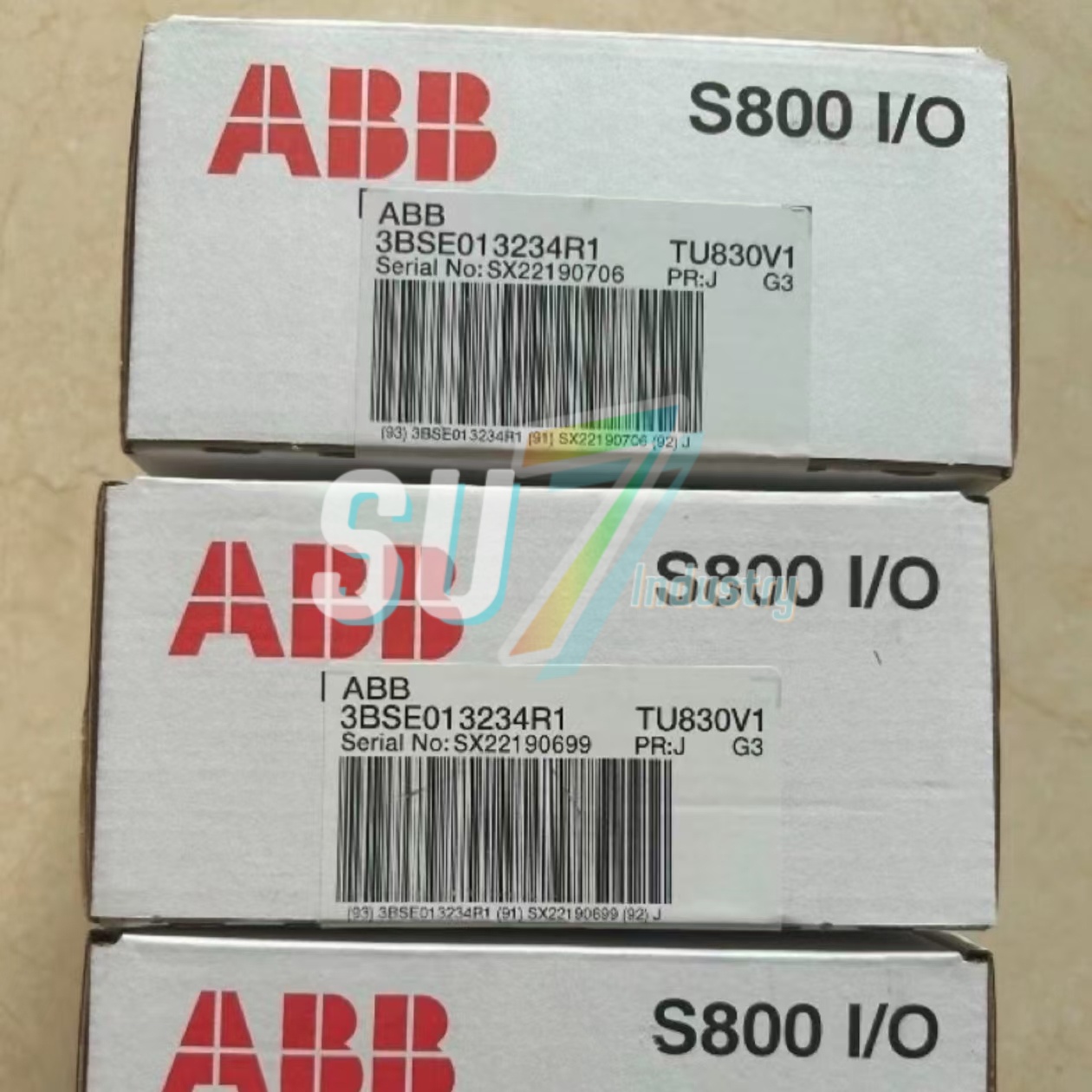 3BSE013234R1 TU830V1 3BSE013235R1 Nuevo MÓDULO original