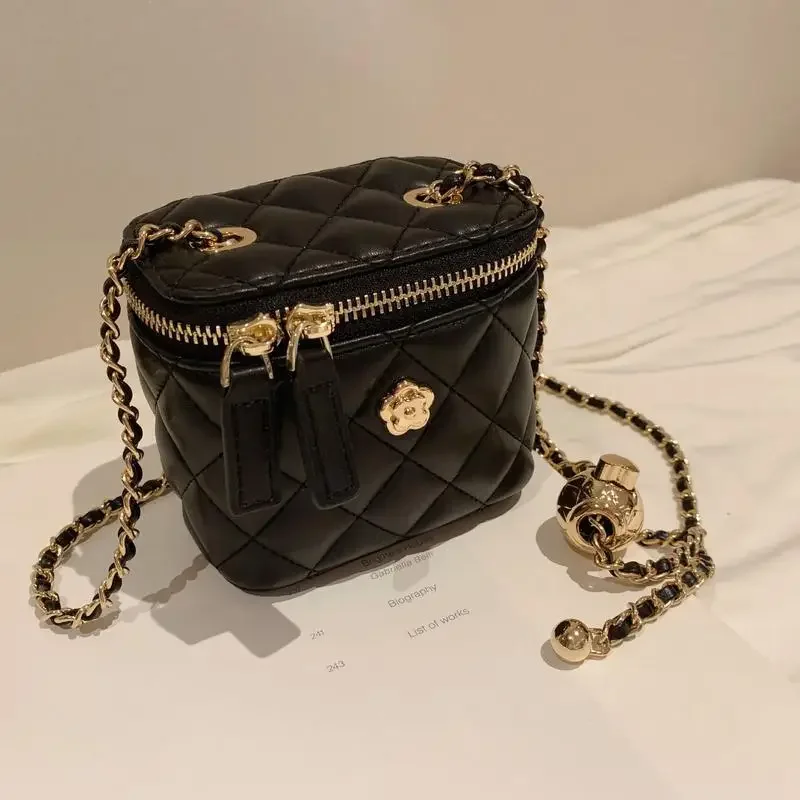2024 nova mini bolsa de ombro camélia lingeries caixa de corrente pequena bolsa para mulheres bolsa de ombro crossbody