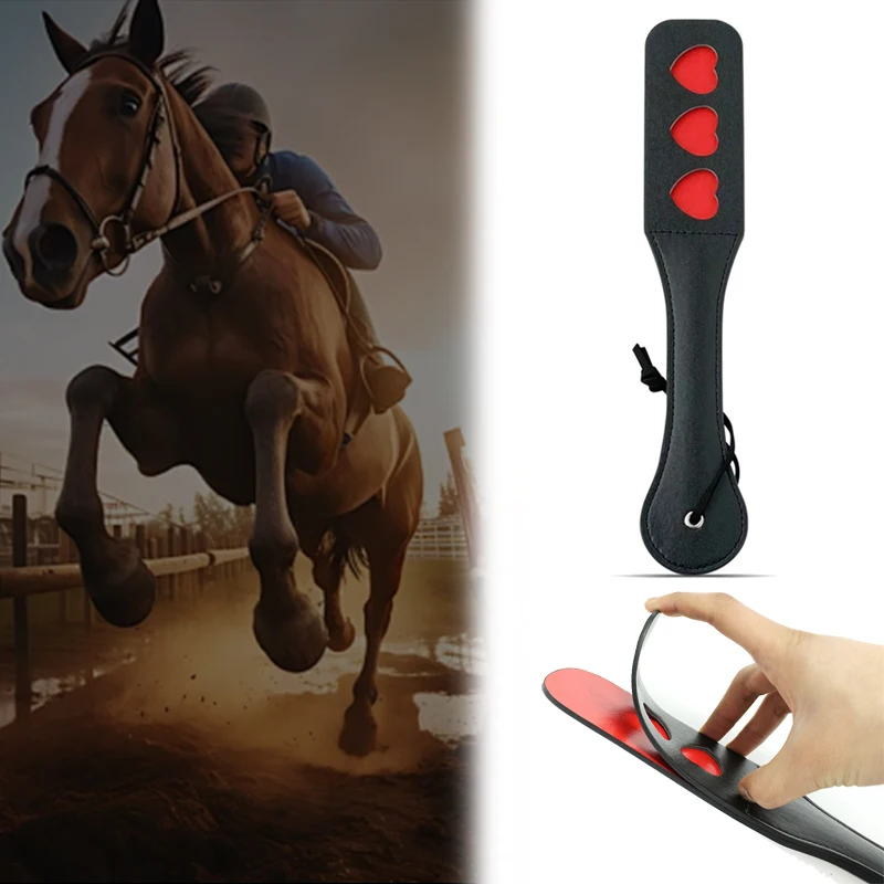1pc Frusta da equitazione in pelle PU Gioco da esterno portatile Durevole Manico morbido Equitazione Paddle Strumento di pratica di allenamento per corse di cavalli