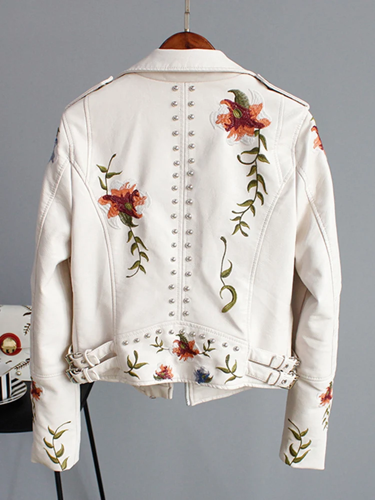 女性の花の刺繍が施された合成皮革のジャケット,Puのオートバイのコート,パンクとジッパー,黒