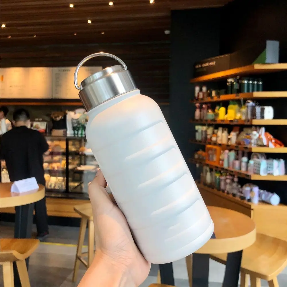 Botol Air Termos Dinding Ganda Pegangan Portabel 750Ml/1000Ml Botol Air Terisolasi Ramah Lingkungan Desain Anti Bocor