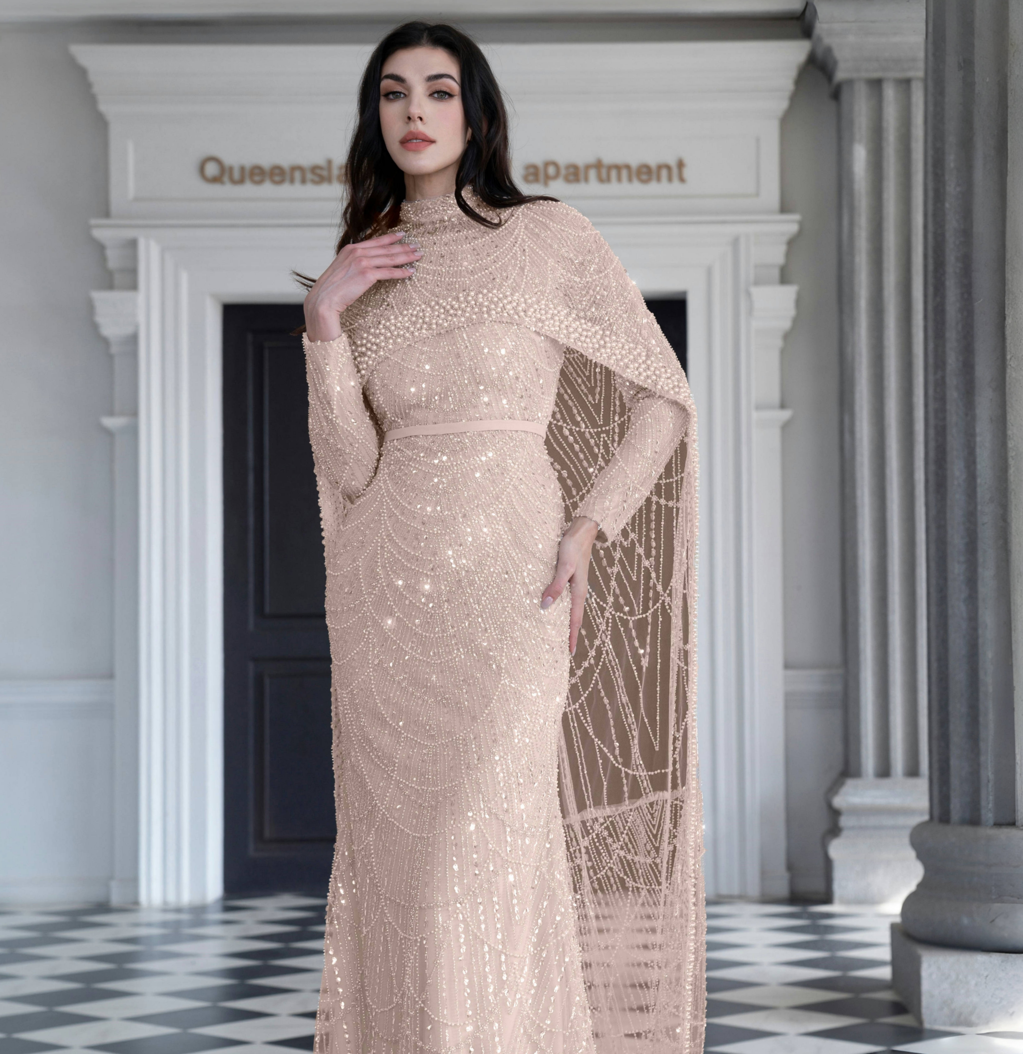 Alice CollectionPro Dubai Arabisch Champagner Langes Abendkleid 2024, Damen-Abschlussball-Abendkleider, Kleid mit Umhang, luxuriös, individuell gestaltet