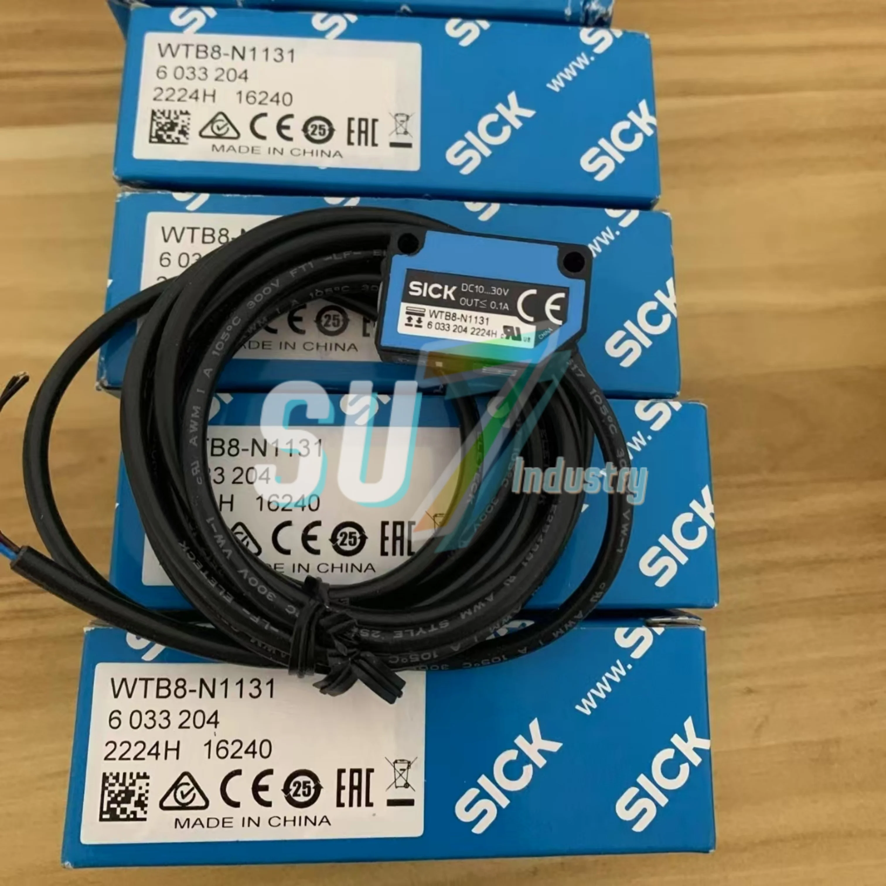 SENSOR PLC NPN FONDO DE CABO SUPPRESS WTB8-N1131 Novo no armazém