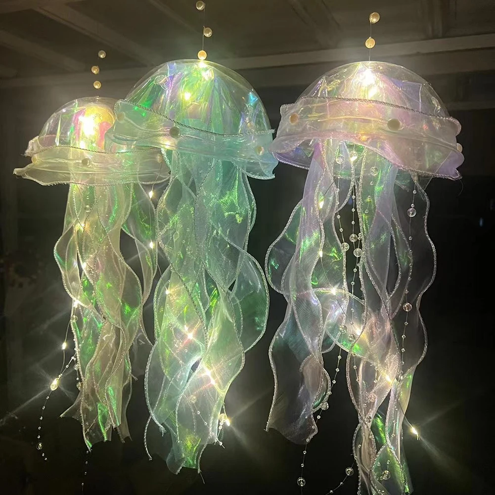 5PCS meduse camera da letto luce notturna lampada pulsante batteria appesa atmosfera decorazione lampada con nastro e perline per camera da letto ragazza 2024